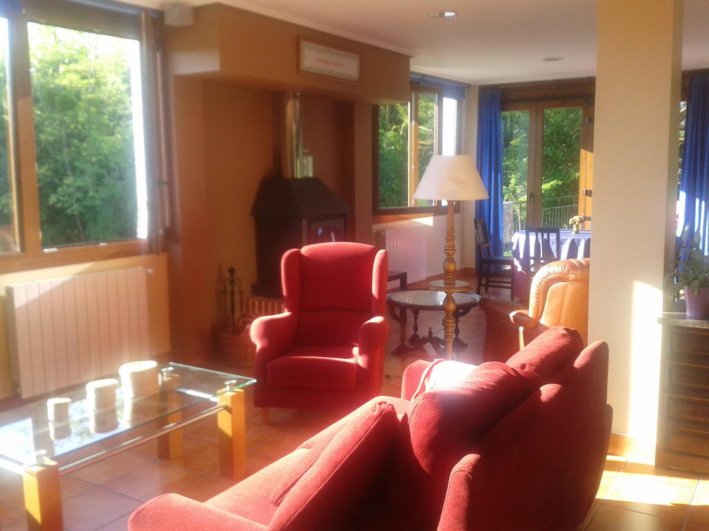 Mendi Alai Hotel Каранса Екстериор снимка
