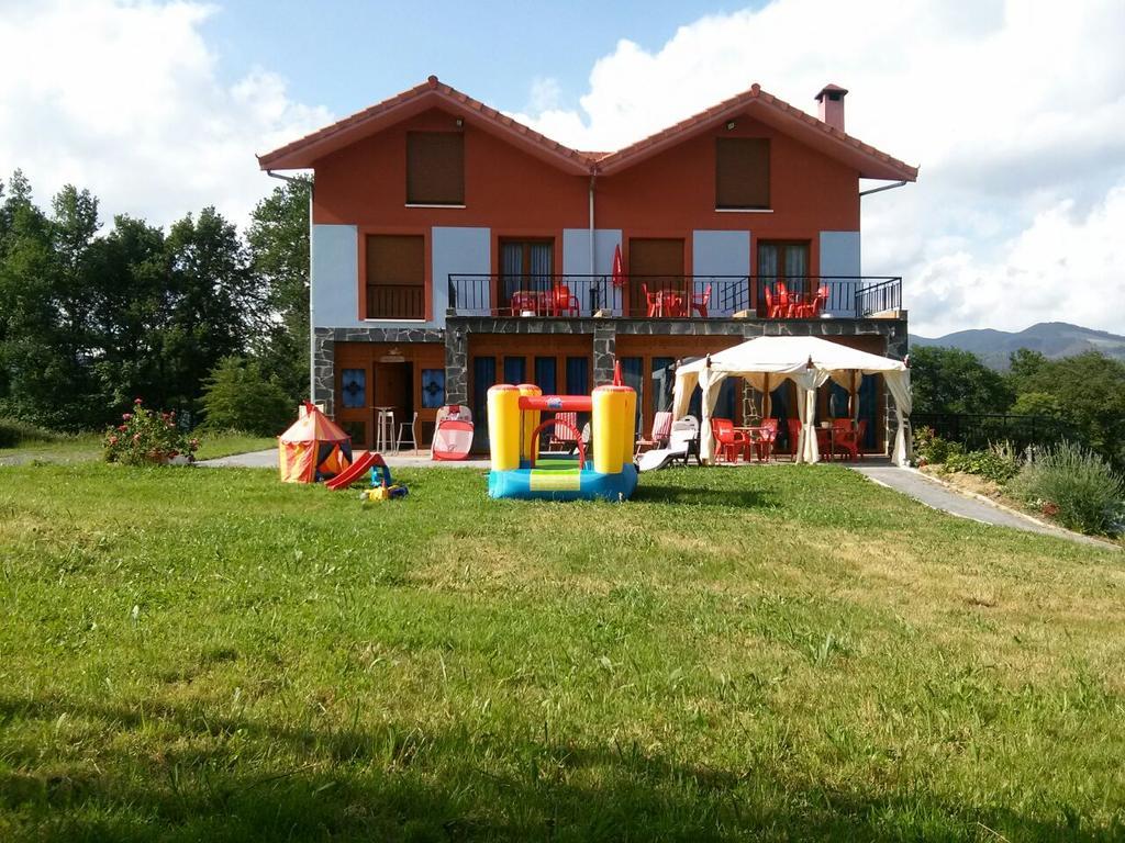 Mendi Alai Hotel Каранса Екстериор снимка